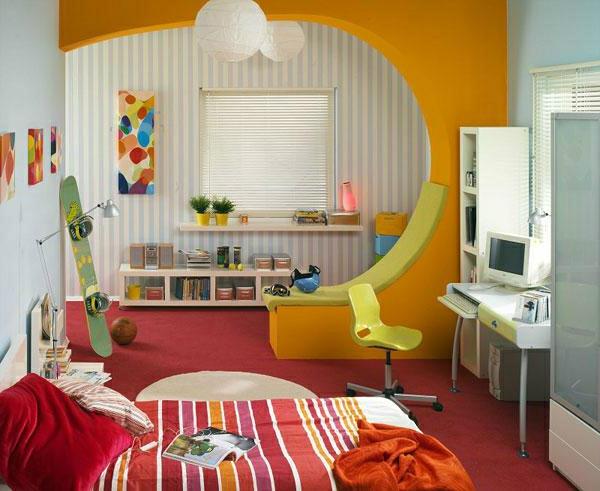 lastenhuoneen suunnitteluideoita deco -työpöytä