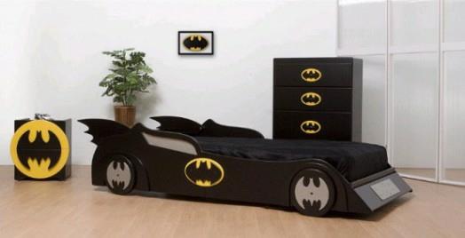 perustaa lastenhuone poikavuode auto batman batmobile
