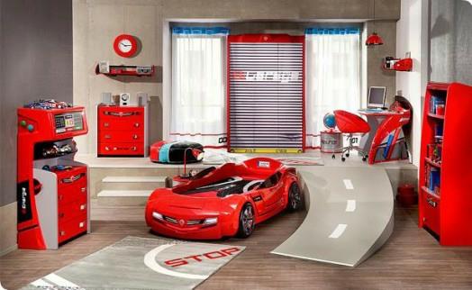 Lastenhuone perustettu poika sänky auto perustaa punainen nopea auto