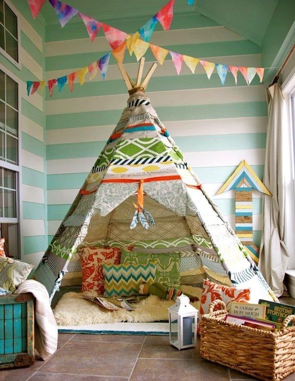 suunnittelu lastenhuone leikkihuone intialainen teltta raita kuvio seinän suunnittelu