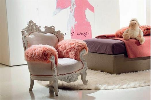 lastenhuoneen kalusteet di liddo perego tyttöjen makuuhuone vaaleanpunainen nojatuoli