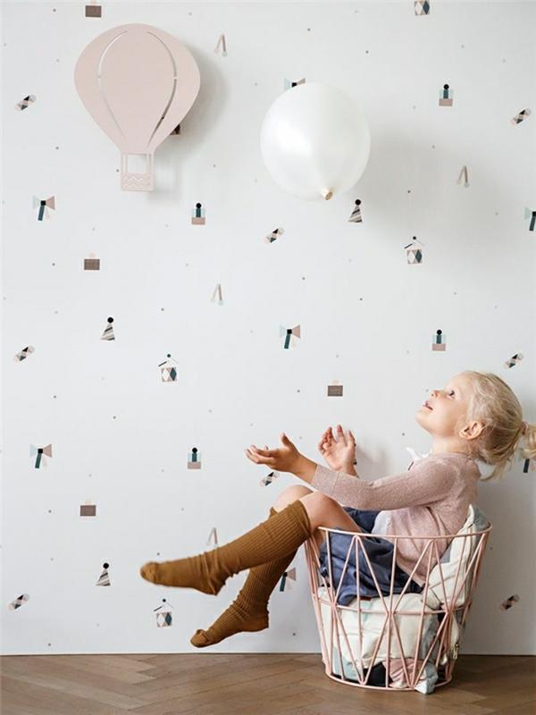 lastenhuone skandinaavinen sisustus seinävalaisimet ilmapallo tyttöjen huone