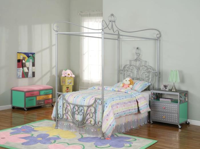 lastenhuoneen suunnittelu värillinen matto tyttöjen huoneen suunnittelu toimiva lasten huonekalut