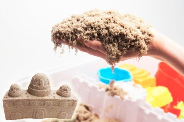 kineettinen hiekka tekee lasten leikki -ideoita kotona