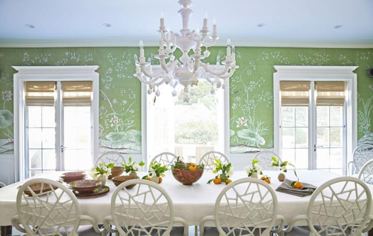 klassinen ruokasali pystytetty seinän väri vihreä kattokruunu