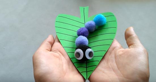 pieni toukka tinker huopa pompoms