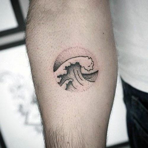 pienet tatuoinnit miehet japanilaiseen tyyliin