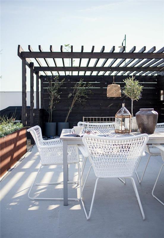 design pieni terassi kattoterassi puinen pergola hyvän olon keidas