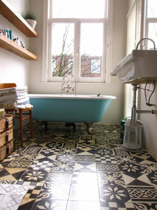 Pieni kylpyhuone perustaa kylpyhuone laatat laatta kuvio mustavalkoinen vintage tilkkutäkki