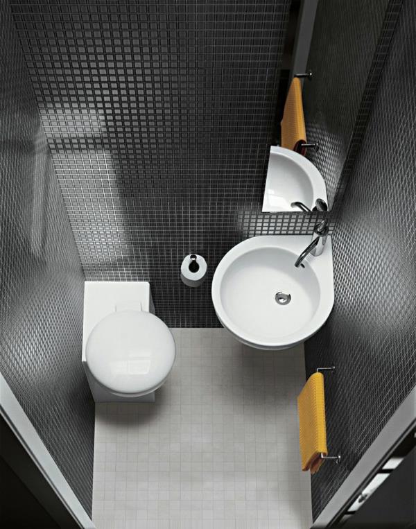 Pieni kylpyhuone perustaa pesuallas ympärille wc kylpyhuone laatat