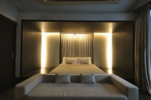 koh samui resort thaimaa kahden hengen huone epäsuora valaistus