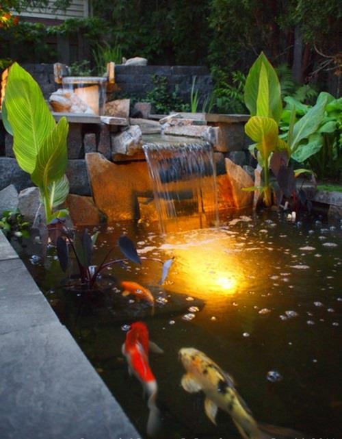 luo koi -lampi puutarhan ideaan vedenalainen valaistusvesiputous