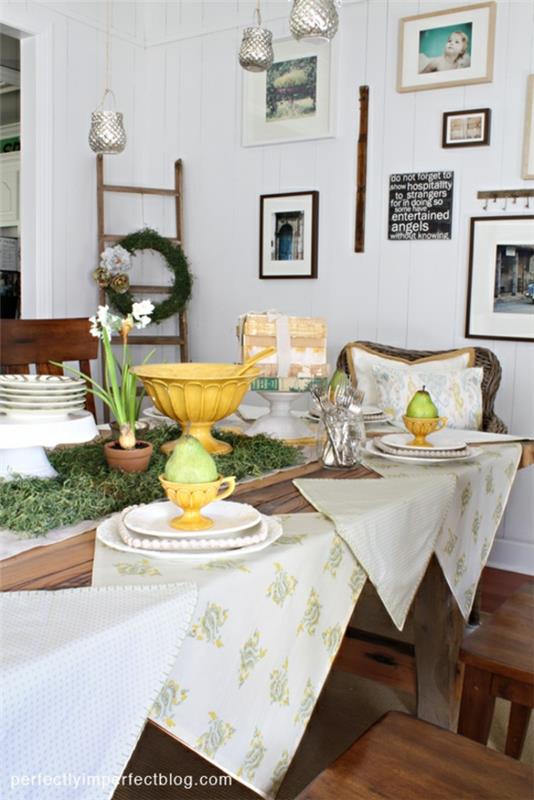 luova ruokapöydän koristelu päärynät narsissit