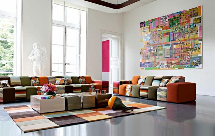 luova seinäsuunnittelu olohuone ideoita värikkäitä olohuoneen huonekaluja