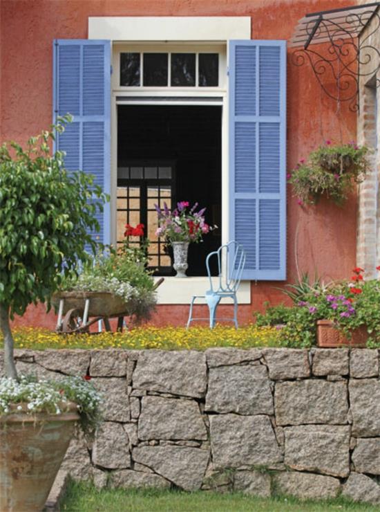 luovia puutarhaideoita puutarhanhoito ja maisemointi värisuunnittelu talon ikkunaluukku