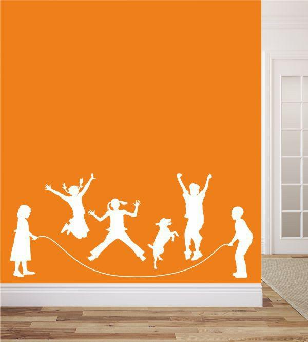 luova seinän suunnittelu seinätarrat lastenhuone hyppynaru onnellinen perhe