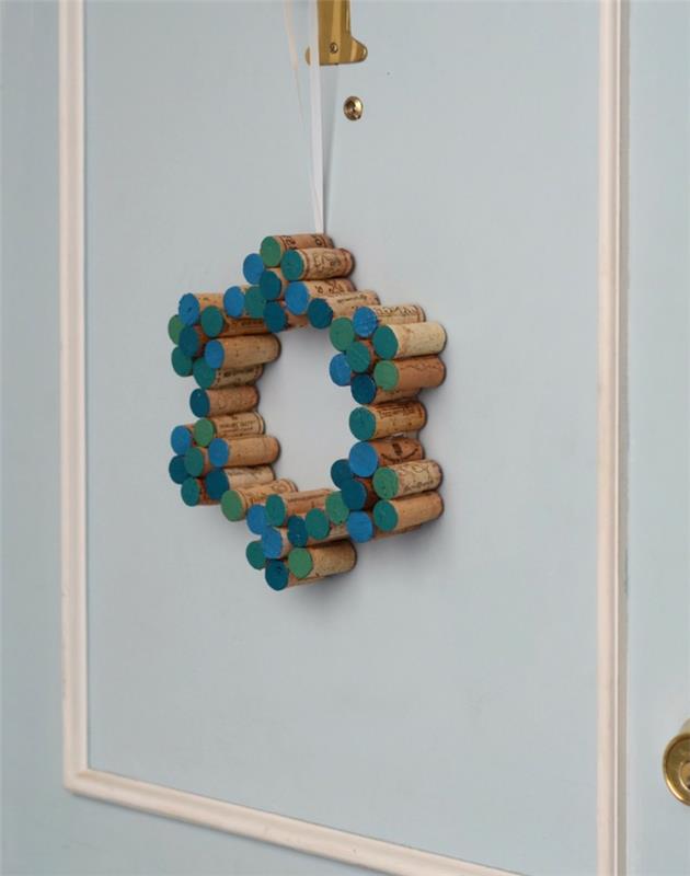 luova käsityö DIY seppele seinäkoriste korkki