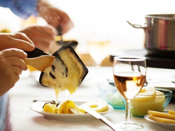 Dump juusto raclette ideoita