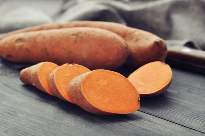 kurkuma terveellinen detox -hoito puhdistaa kehon