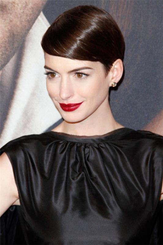 lyhyet kampaukset moderni 2015 anne hathaway