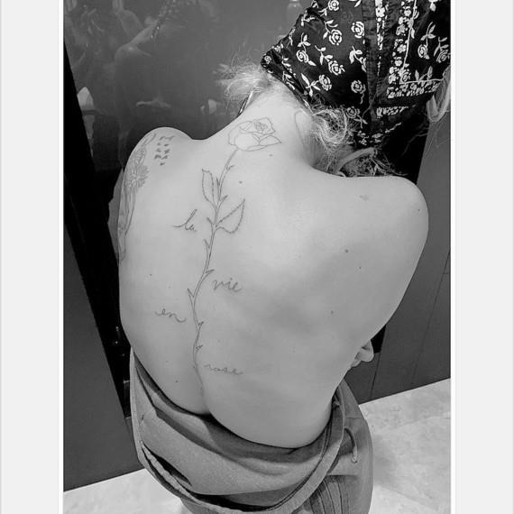 lady gaga tatuoinnit takaisin la vie en rose