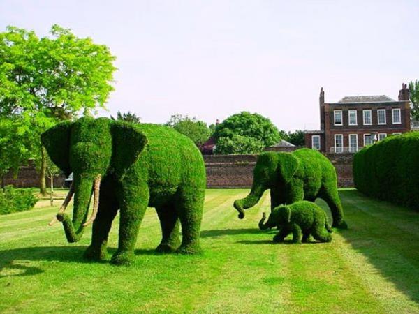 maisema puutarha veistokset sarjakuvahahmot norsuja