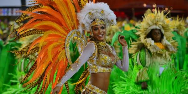 latinalaisamerikkalainen tanssi samba -karnevaali rio