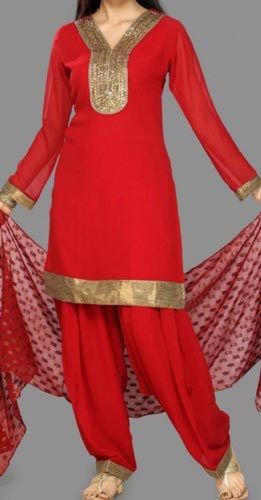 Rød Punjabi Salwar Suits Design