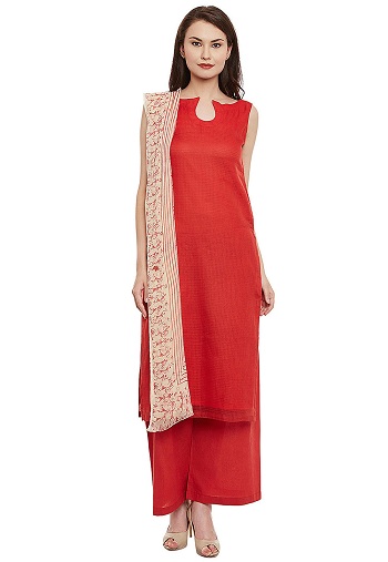 Almindelig rød Salwar -dragt