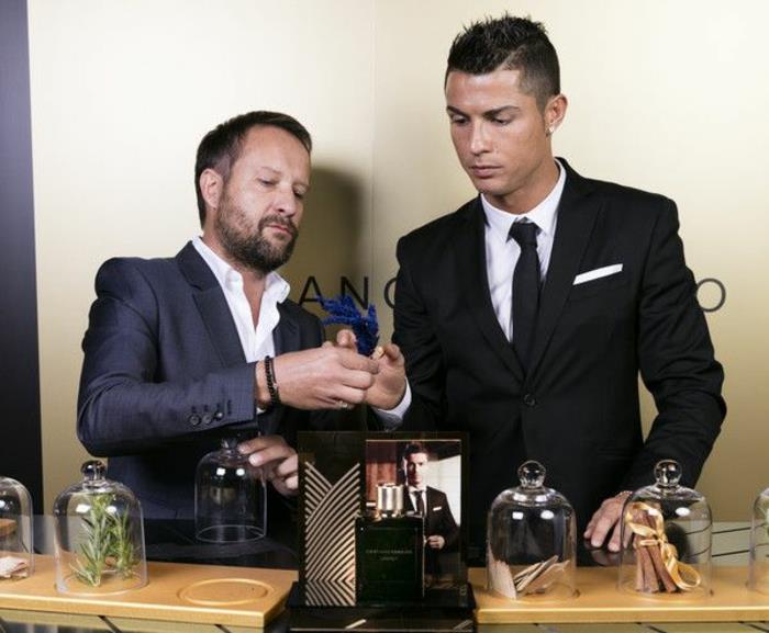 perinnöllinen debyytti tuoksu Cristiano Ronaldo hajuvesi
