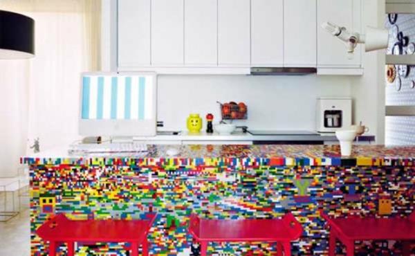 lego -tiilet lego -palikoista valmistettu keittiön lohko DIY luova keittiösaari