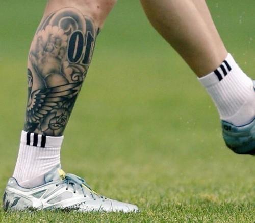 leo messi tatuointi jalalla