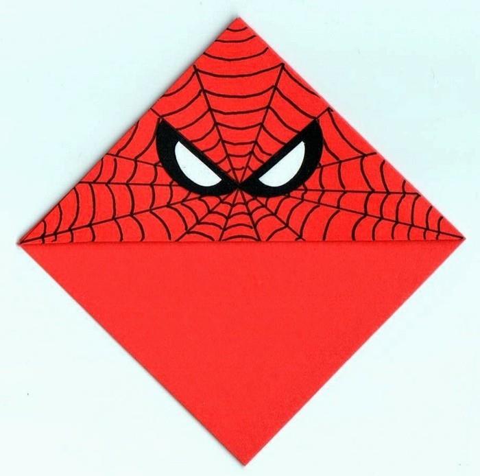Tee kirjanmerkit itse Spiderman -kirjanmerkit