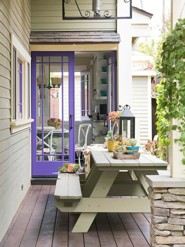 violetti lasi ovi ruokapöytä puutarha penkki lyhdyt