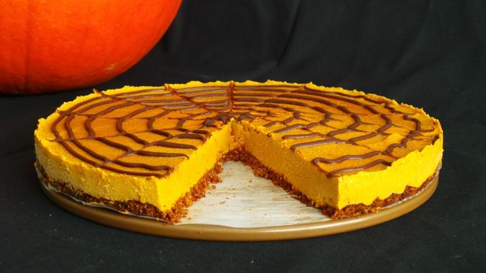 vähähiilihydraattiset reseptit-kurpitsa-piirakka-halloween