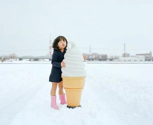 hauskoja lasten kuvia lasten kuvia Nagano Toyoka tytär jäätelöä