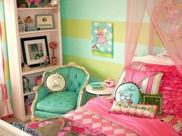 ylellinen teini -ikäinen huone värikäs väriyhdistelmä