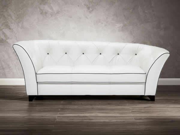 ylellinen design -sohva lumivalkoisesta epäsymmetrisestä