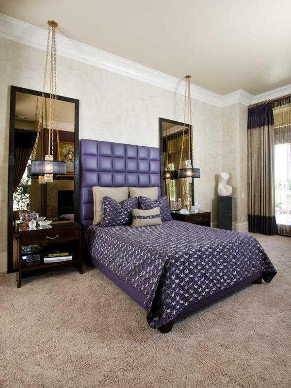 ylellinen makuuhuone violetti pääty ja suuri seinäpeili