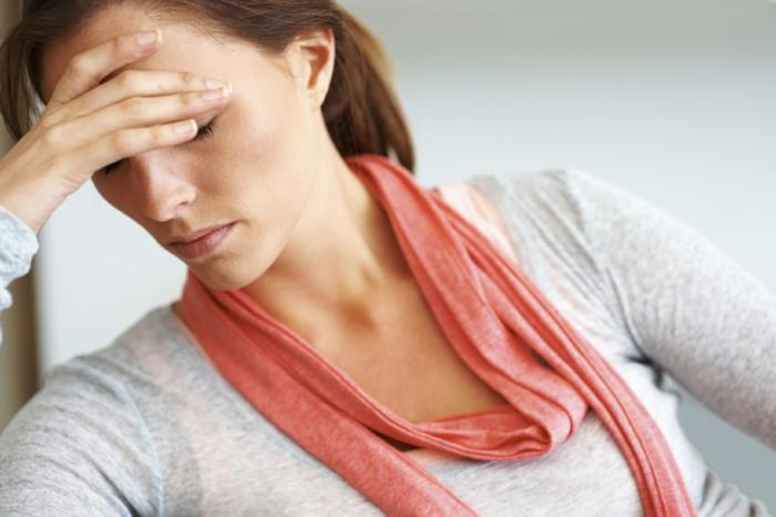Magnesiumin puutteen oireet seuraavat naisen masennusta