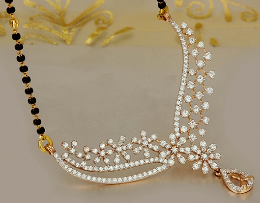 Curvy Floral Maharashtrian Mangalsutra