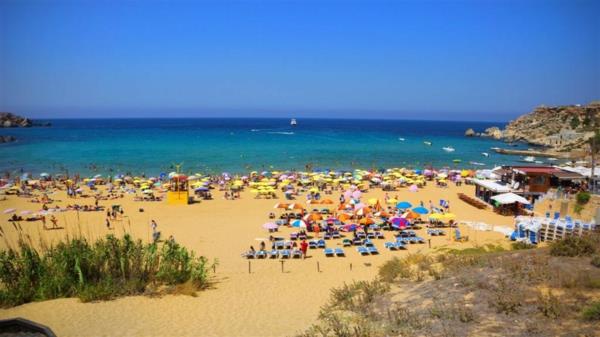 malta loma golden bay beach