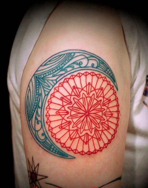 tatuointi mandala design moon