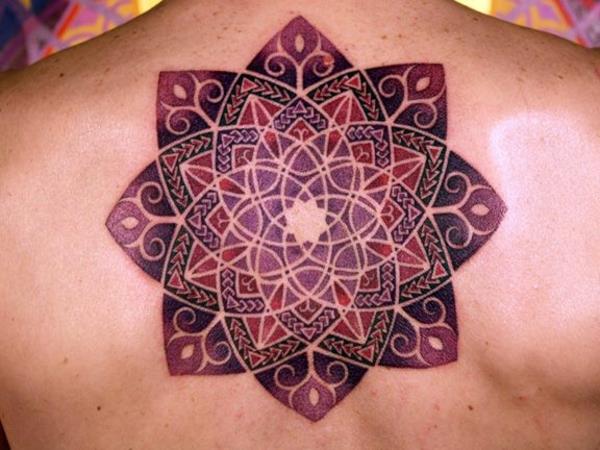 mandala tatuoinnit mandala design takaisin punainen