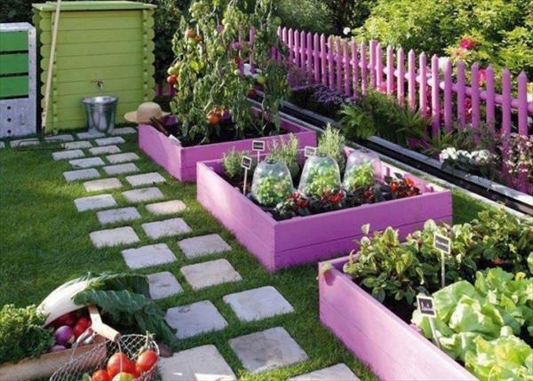 massiiviset puukalusteet kuormalavoista violetti kukkapenkki