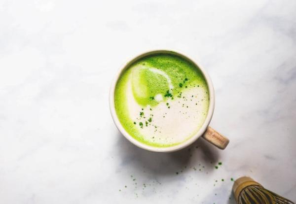 matcha latte herneenmaidolla