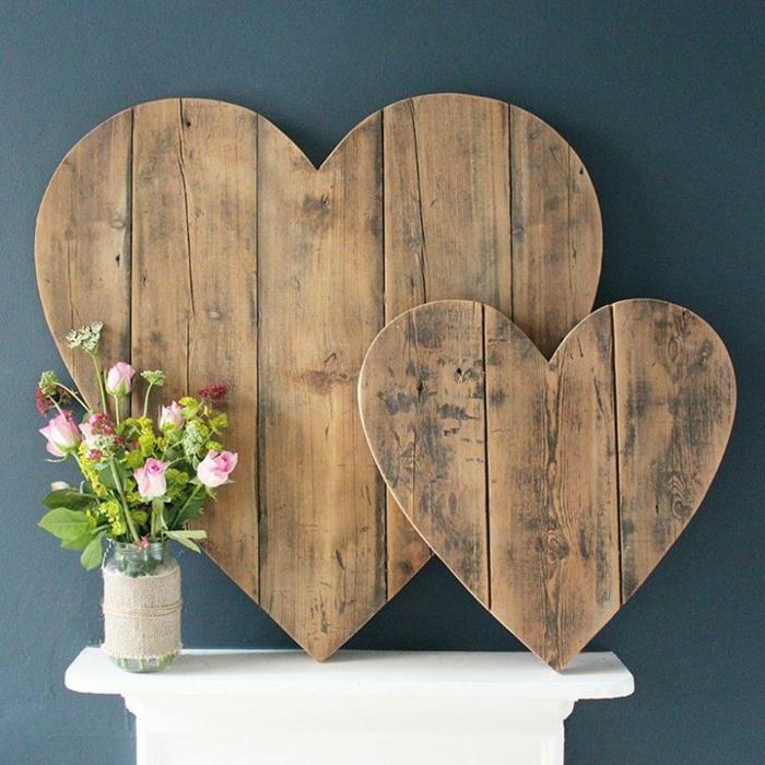 huonekalut lavoilta seinäkoristeideat puun koristelu sydän