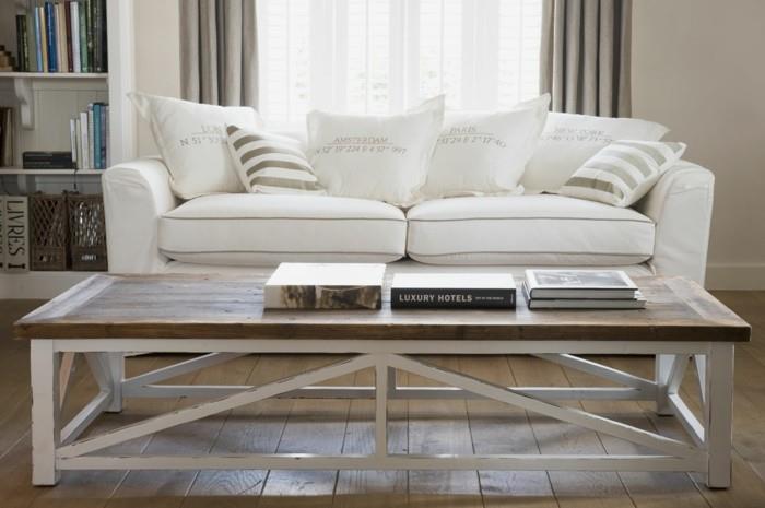 huonekalutrendi valkoinen sohva vintage sohvapöytä