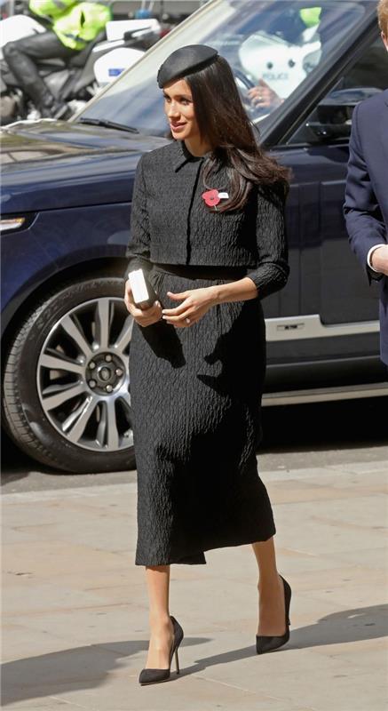 meghan markle musta eleganssi