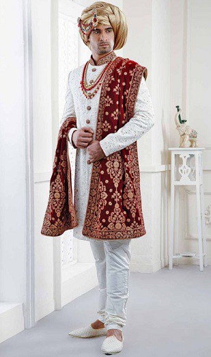 Hindu esküvői Sherwani